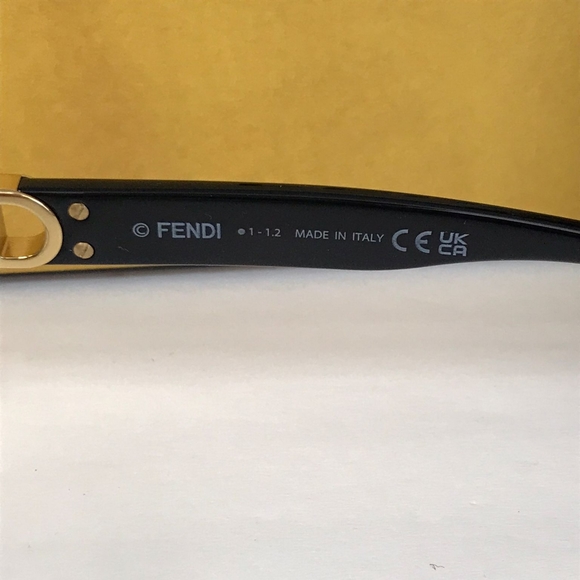 💯Original New- FENDI Demo Cat Eye Ladies EyeglassesItem FE50026I 001 - Picture 14 of 14